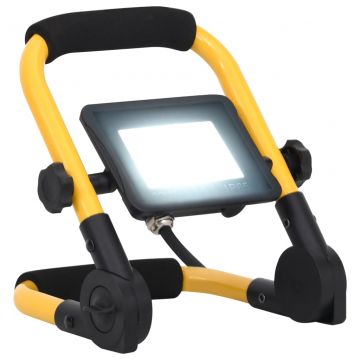 LED прожектор с дръжка, 20 W, студено бяло