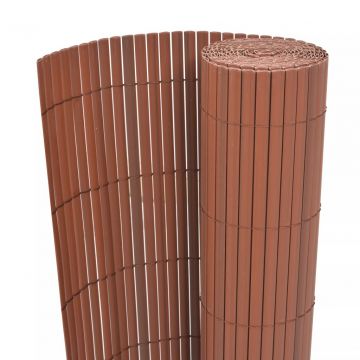 Двустранна градинска ограда, PVC, 150x500 см, кафява