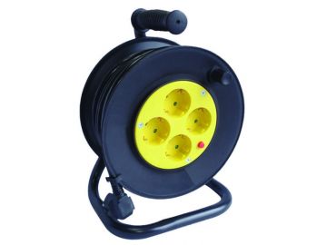 Макара с разклонител с 4 гнезда Konekto, H05VV-F, 3G1.5мм3, 50м, GS/CE