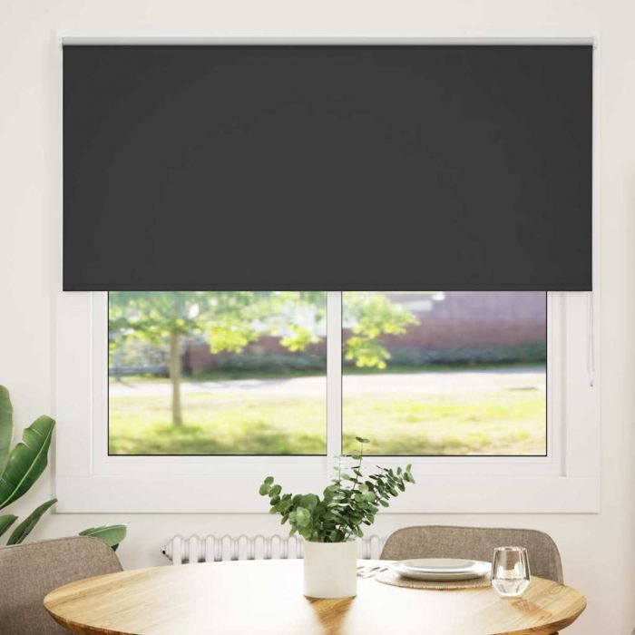 Ролетна щора Blackout Black 155x150 cm Ширина на плата 151,6 cm