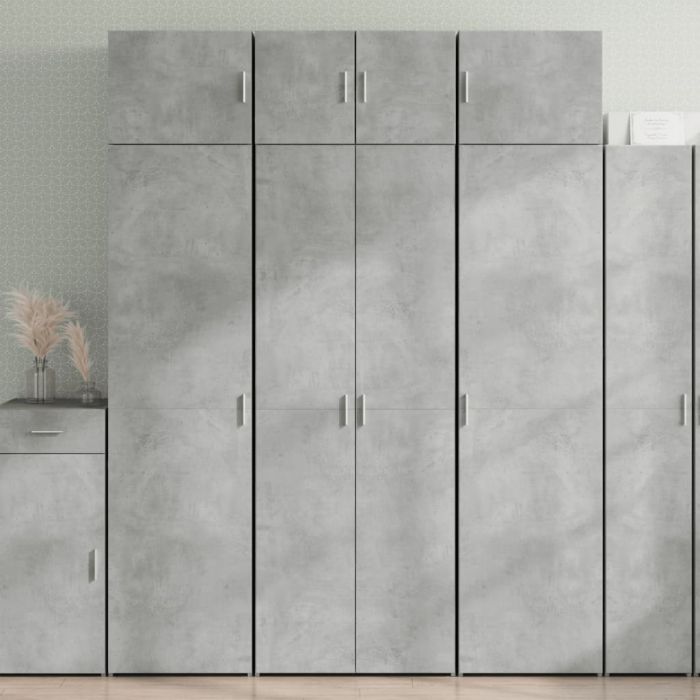 Шкаф за съхранение бетонно сив 70x42,5x225 см инженерно дърво
